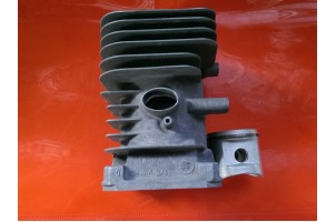 Циліндр Husqvarna 235 мотокоса в зборі оригінал 503694601